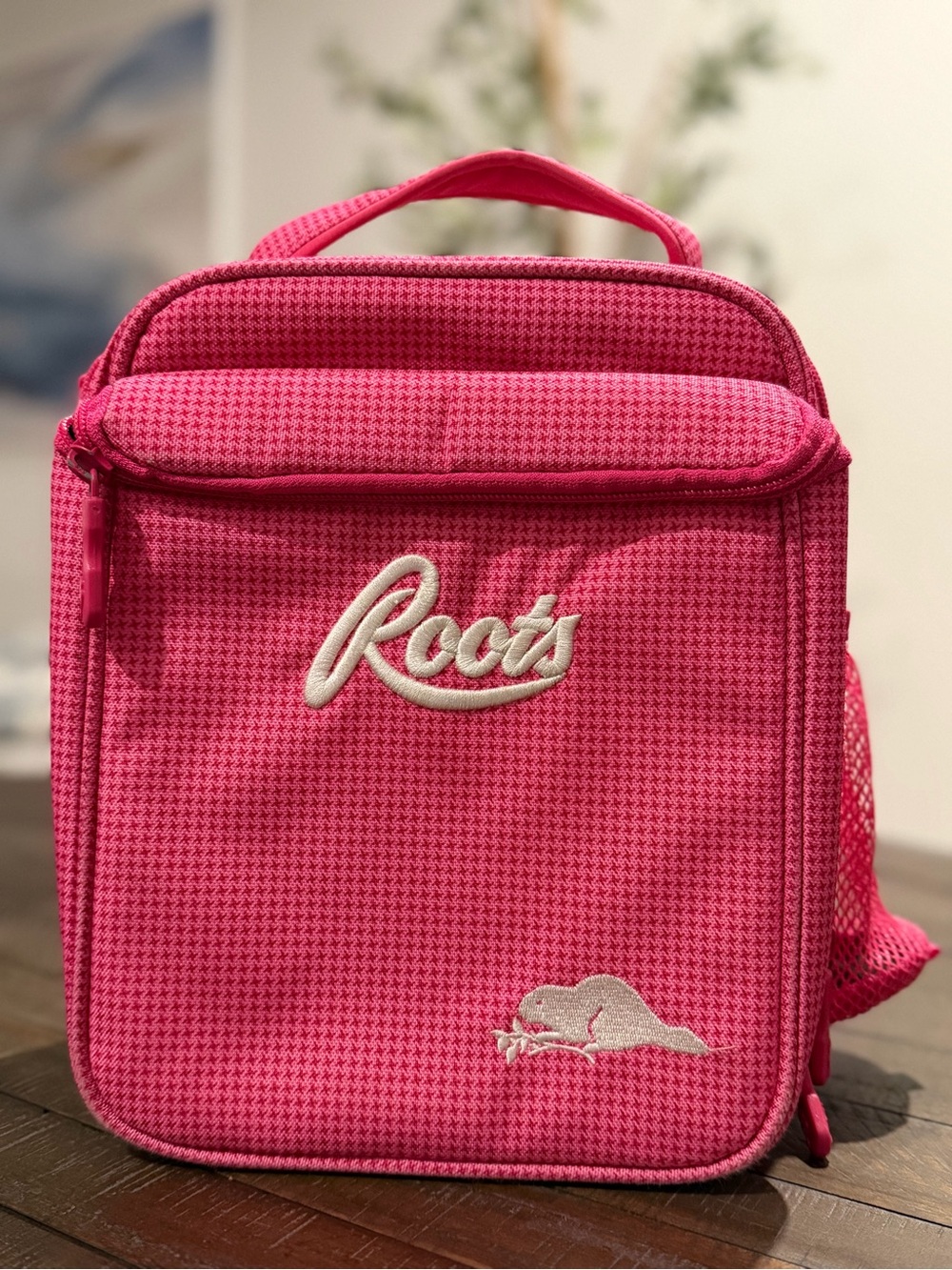 Roots Kids Hot Pink Lunch Tote with Handle